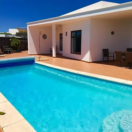 Villa Blackrock Blancas *