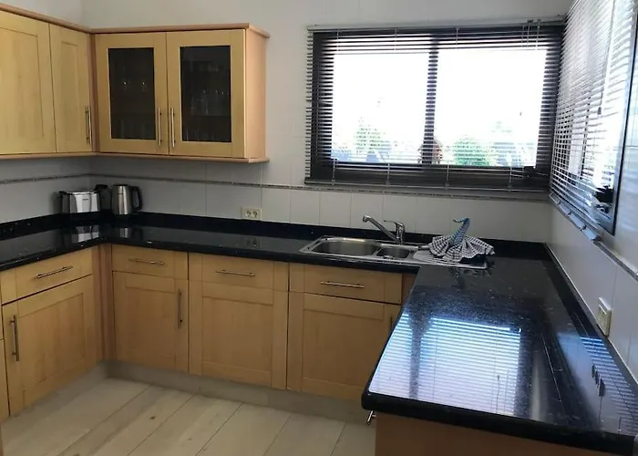 Willa Blackrock Blancas